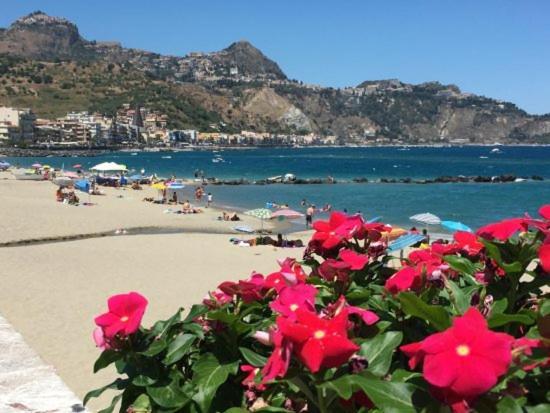 Casa Vacanze I Gabbiani Giardini Naxos Schiso ภายนอก รูปภาพ